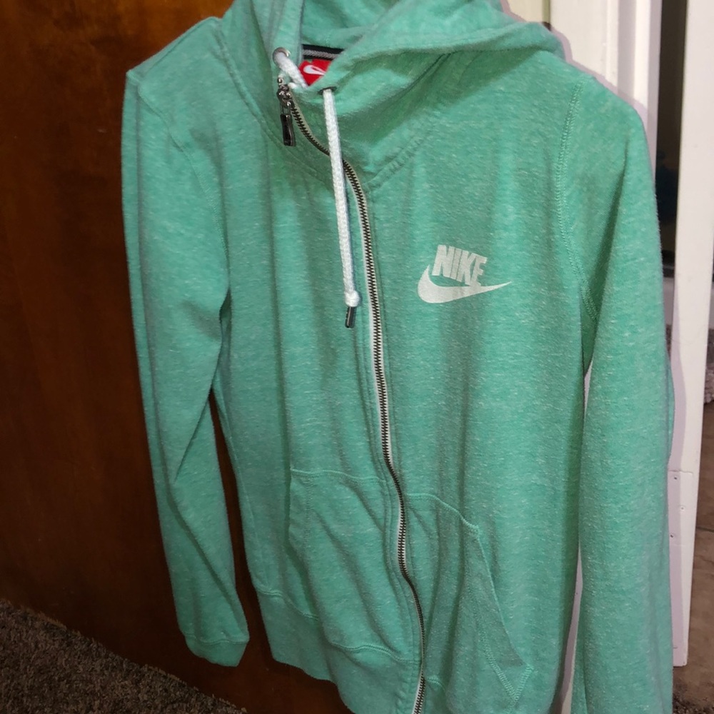 Nike sweater